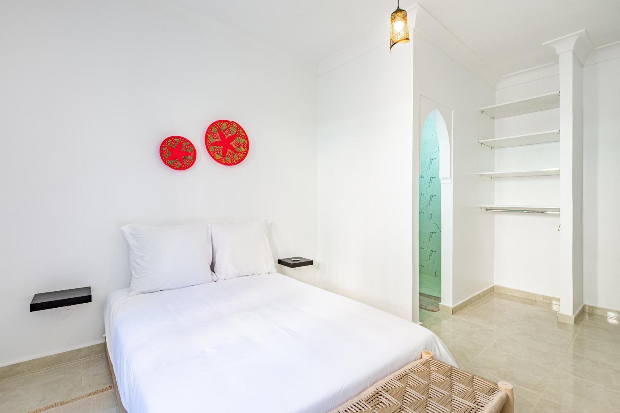 Riad Dar Juma, Suites & Appartements, Spa & Piscine Chauffee Маракеш Екстериор снимка