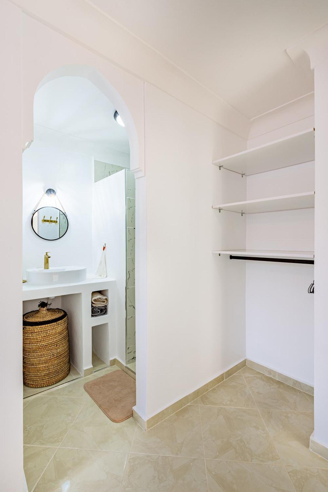 Riad Dar Juma, Suites & Appartements, Spa & Piscine Chauffee Маракеш Екстериор снимка