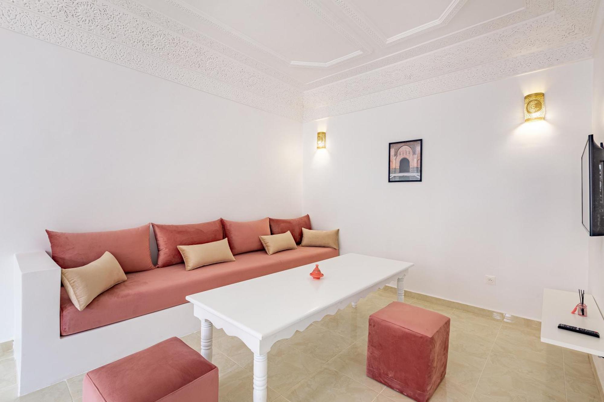 Riad Dar Juma, Suites & Appartements, Spa & Piscine Chauffee Маракеш Екстериор снимка