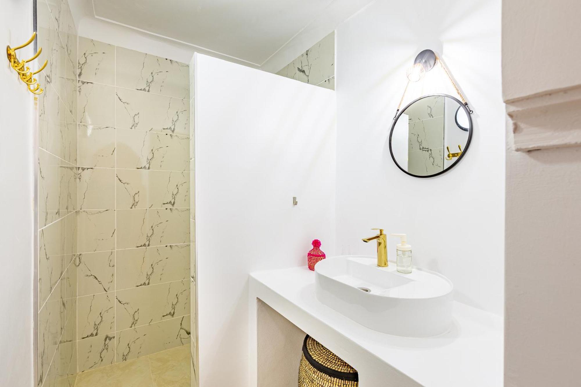 Riad Dar Juma, Suites & Appartements, Spa & Piscine Chauffee Маракеш Екстериор снимка