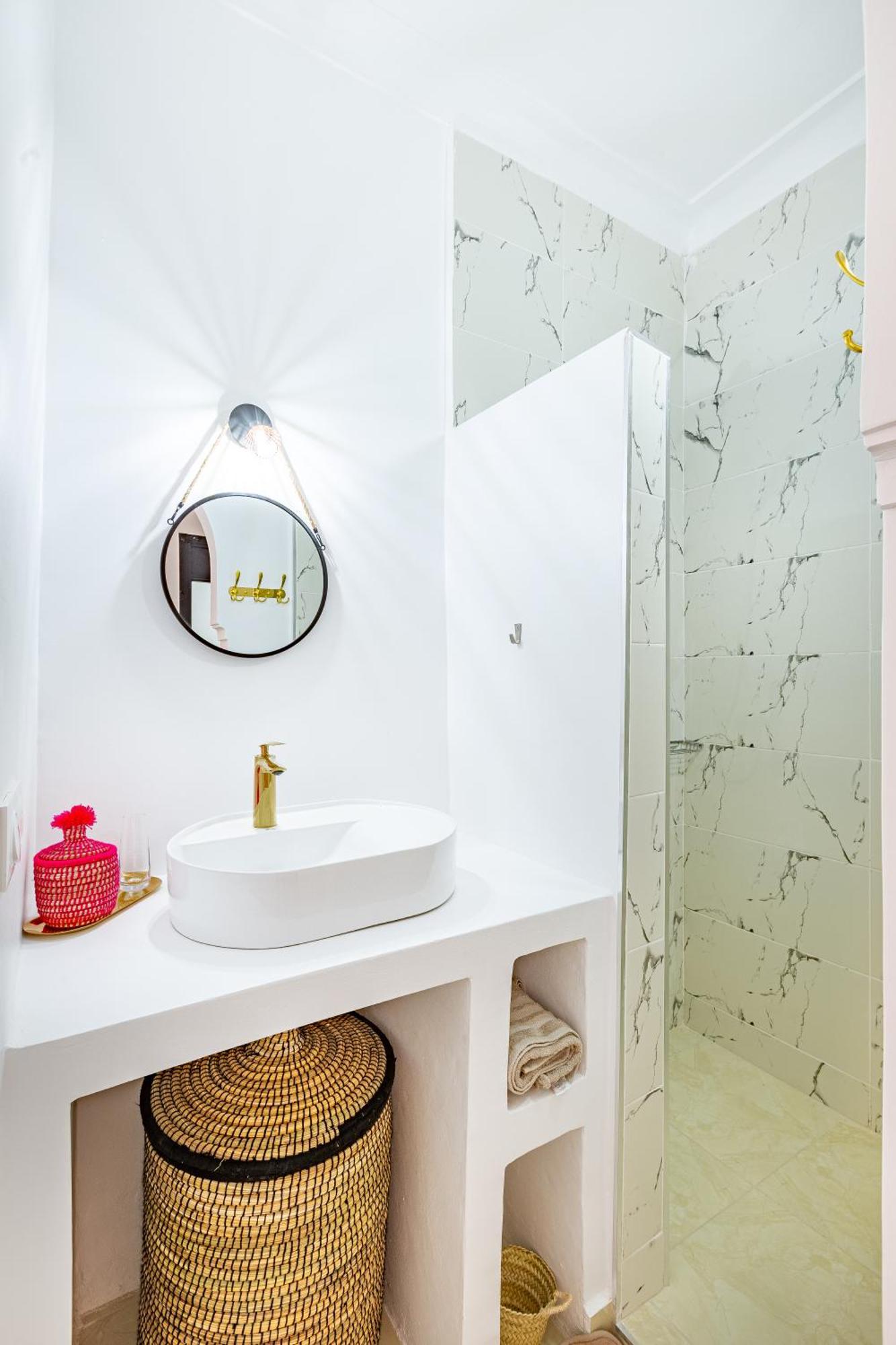 Riad Dar Juma, Suites & Appartements, Spa & Piscine Chauffee Маракеш Екстериор снимка