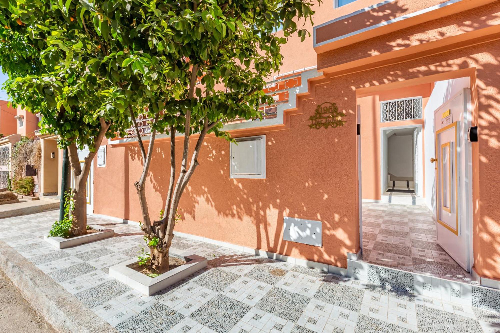 Riad Dar Juma, Suites & Appartements, Spa & Piscine Chauffee Маракеш Екстериор снимка